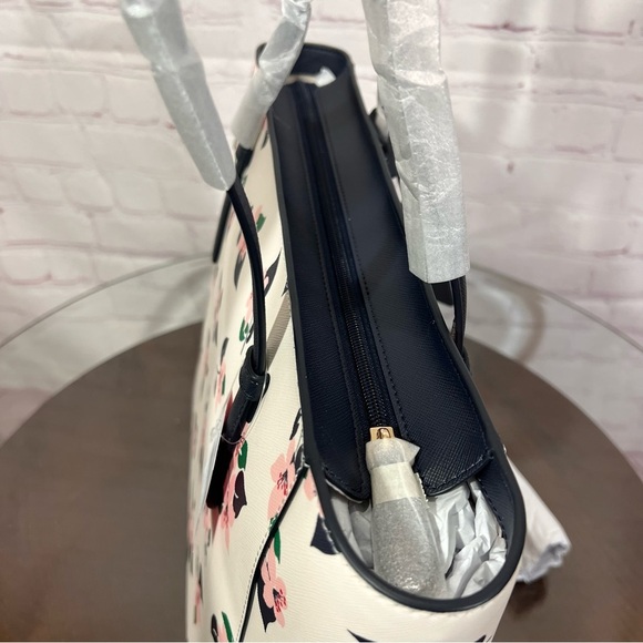 Kate Spade schuyler lily blooms Perfect Spring Summer bag! NWT medium tote! - Picture 6 of 14